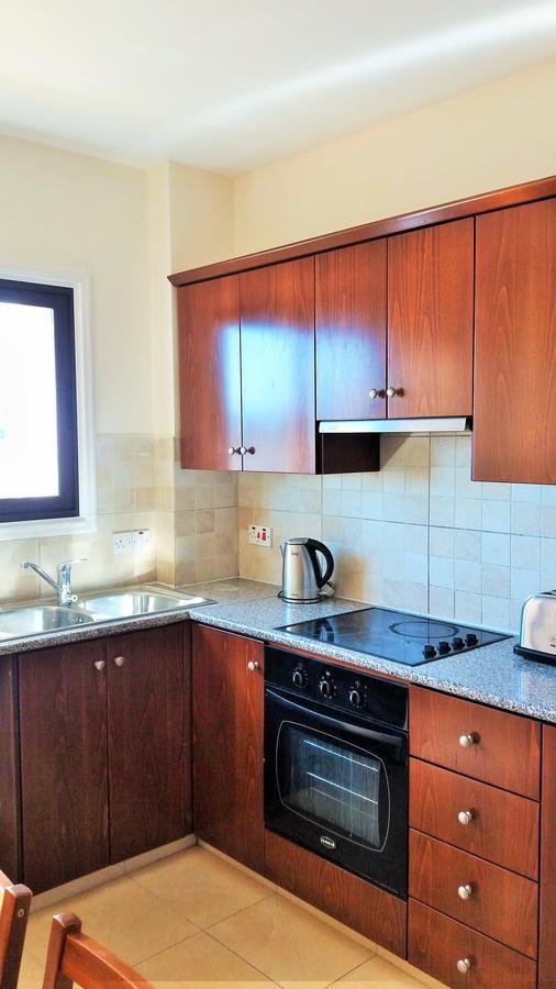 Apartmán 202 Mandritis Court Larnaca Exteriér fotografie